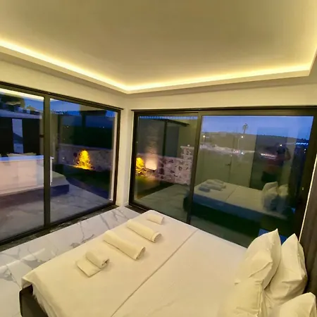 Costa Luxury Adult Only 12 מלון